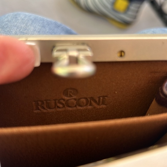 Credit card change purse - Picture 5 of 6